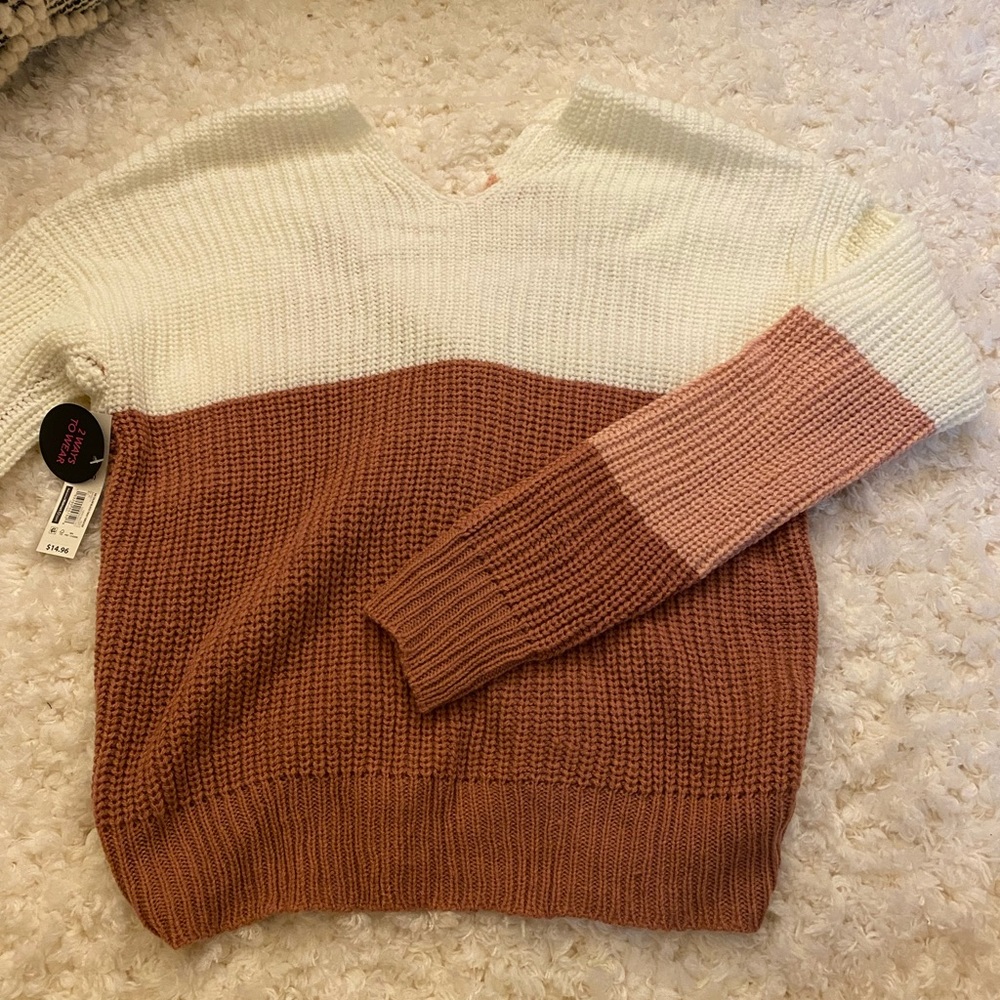 pink,dark pink and white sweater